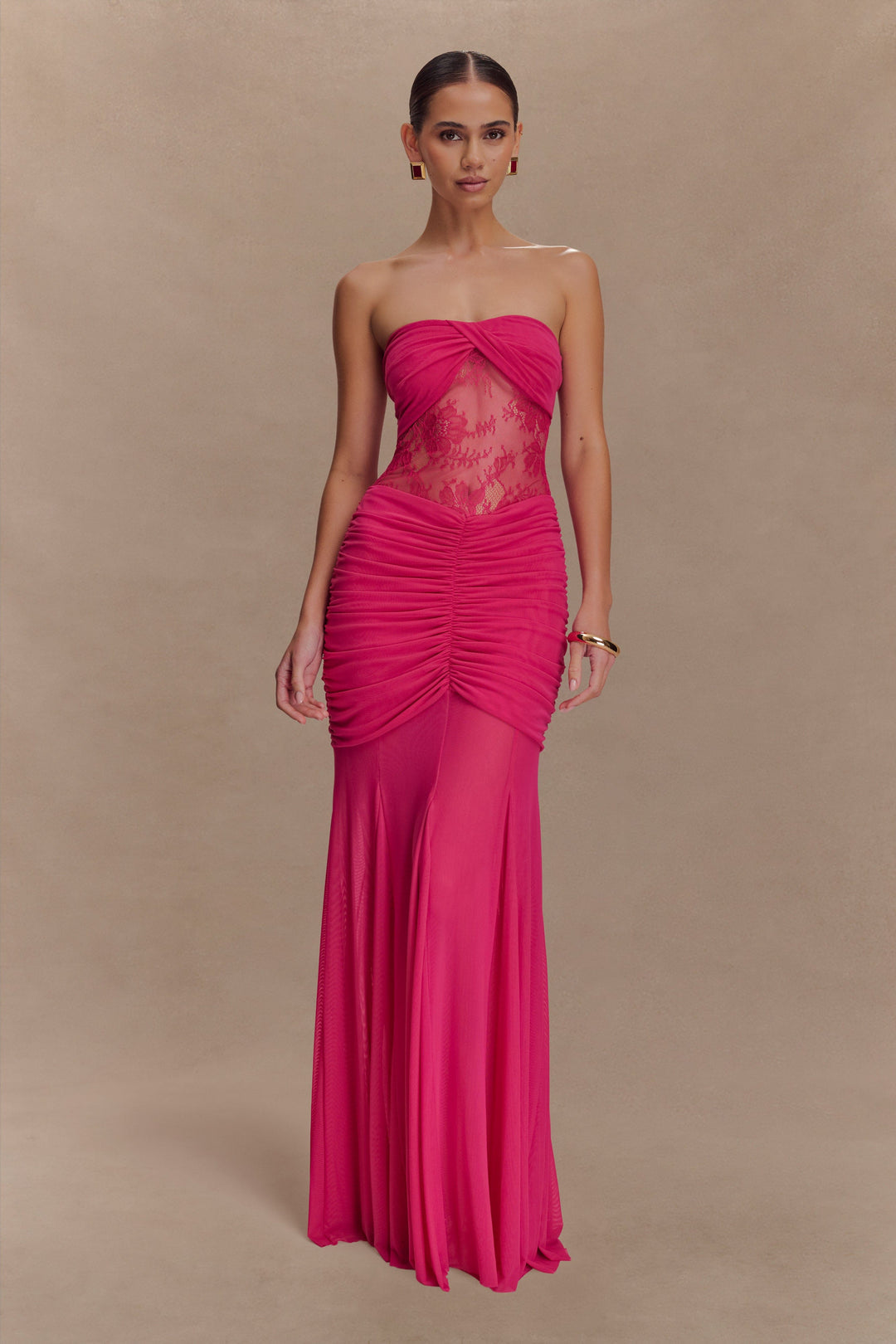 Vestido Longo Tule Bordado