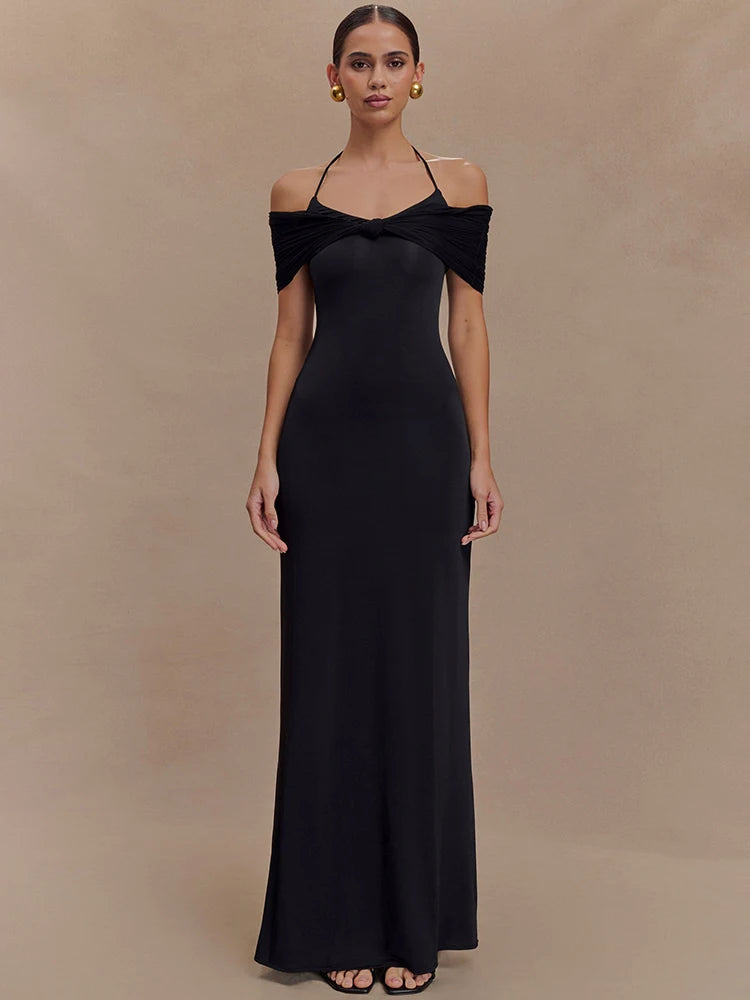 Vestido Longo com Ombros à Mostra