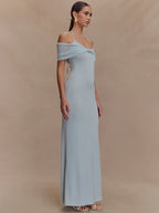 Vestido Longo com Ombros à Mostra