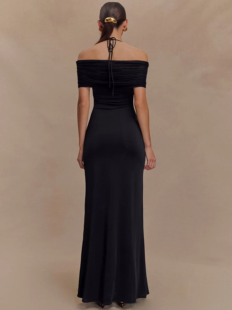 Vestido Longo com Ombros à Mostra