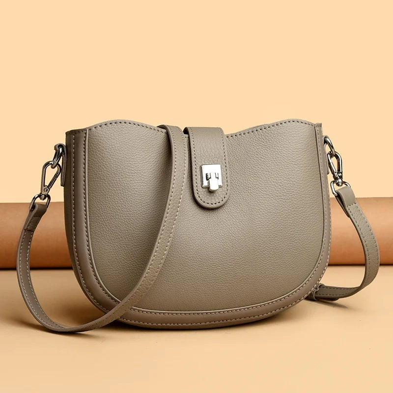 Bolsa Tiracolo Estruturada Compacta